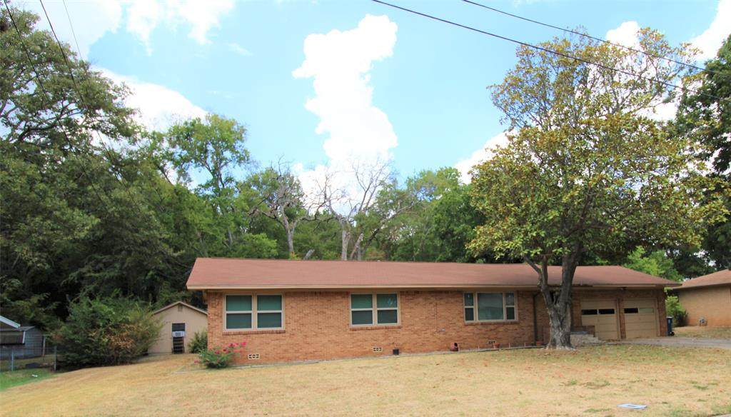 108 Mcdonald Drive - Photo 1
