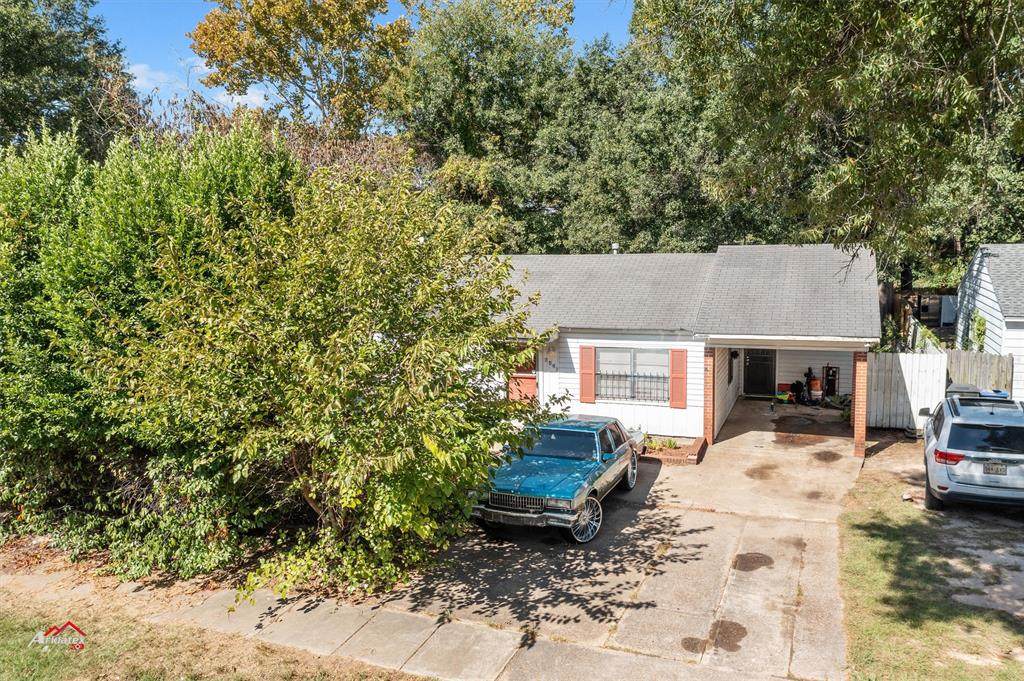 6426 Canal Boulevard - Photo 1