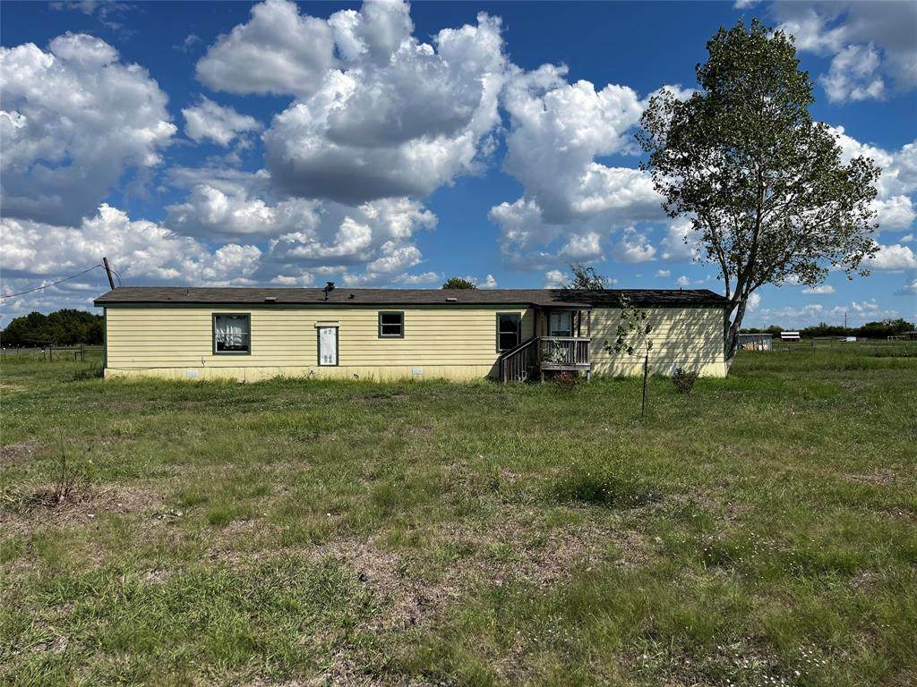 8642 County Road 623 - Photo 1