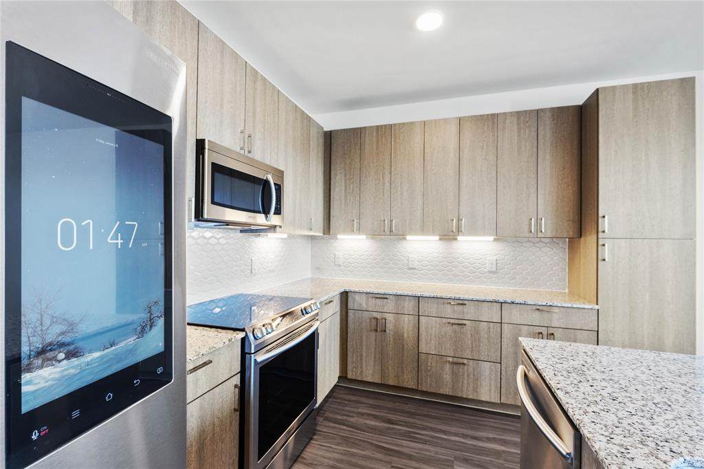 1500 Fitzhugh Avenue - Photo 1