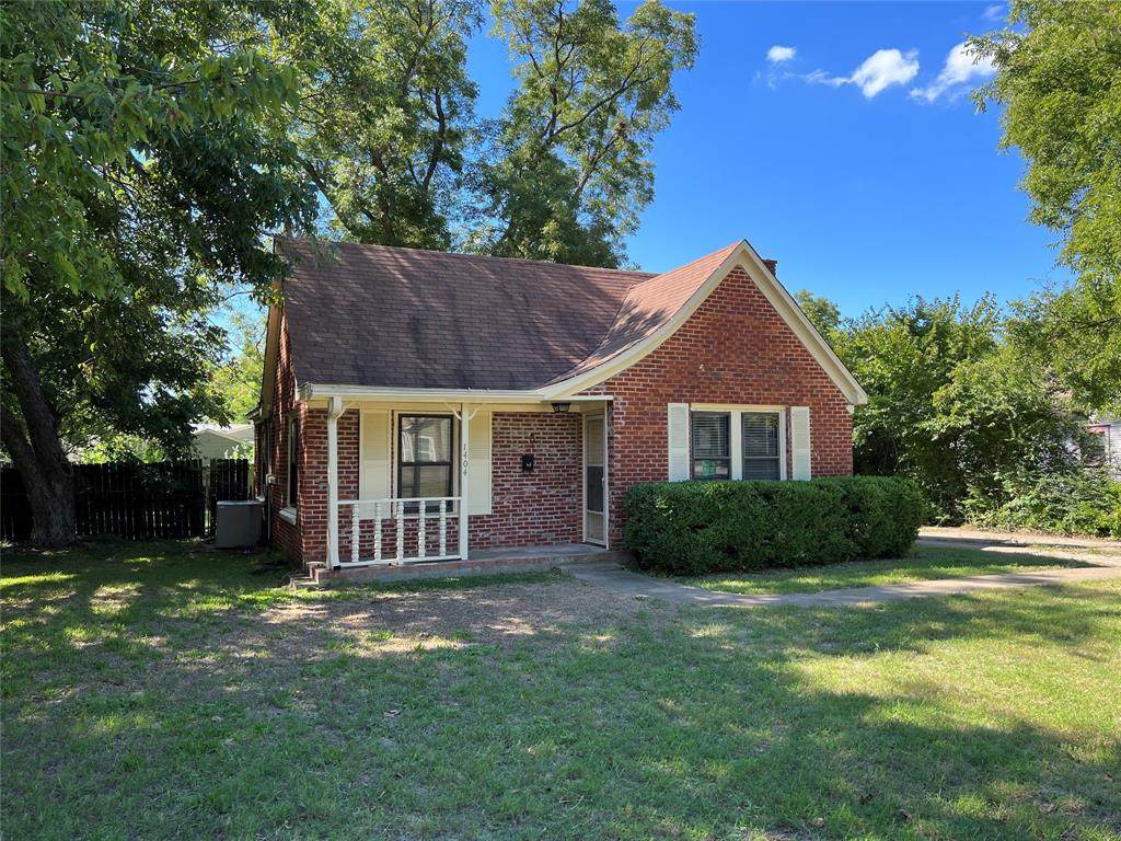 1404 Tennie Street - Photo 1