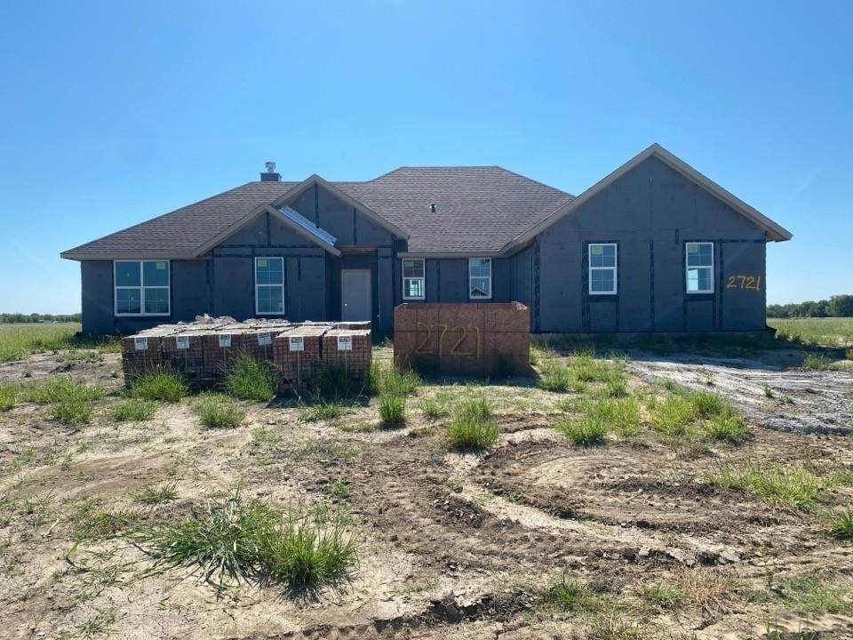 2721 Burr Oak Road - Photo 1