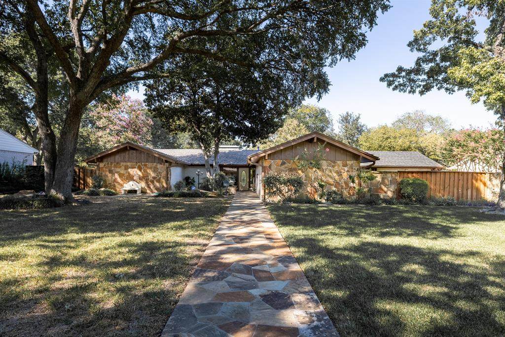 3941 Cedarbrush Drive - Photo 1