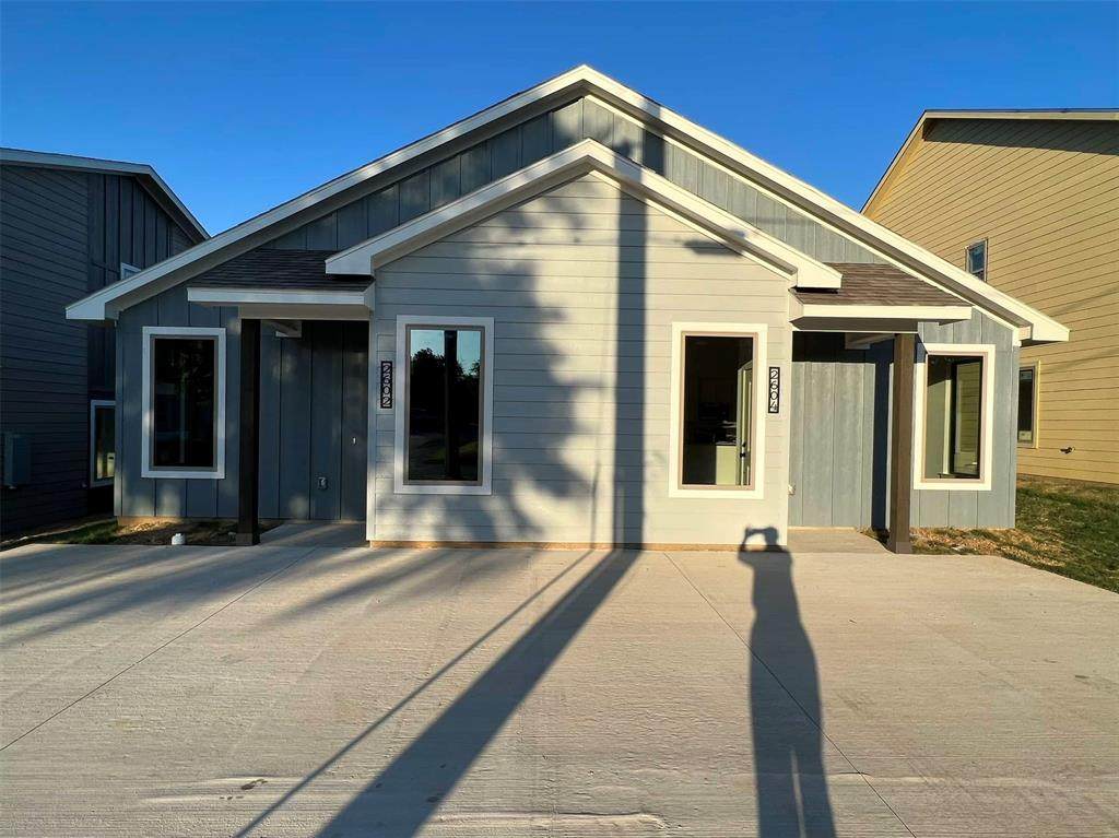 2602 Fannin Avenue - Photo 1
