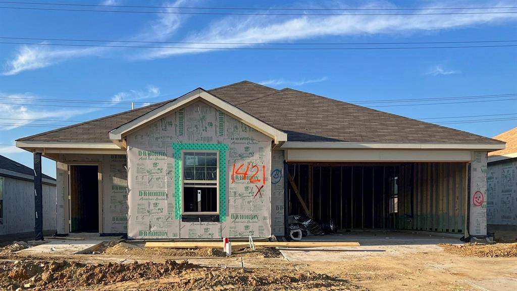 1421 Briar Hill Drive - Photo 1