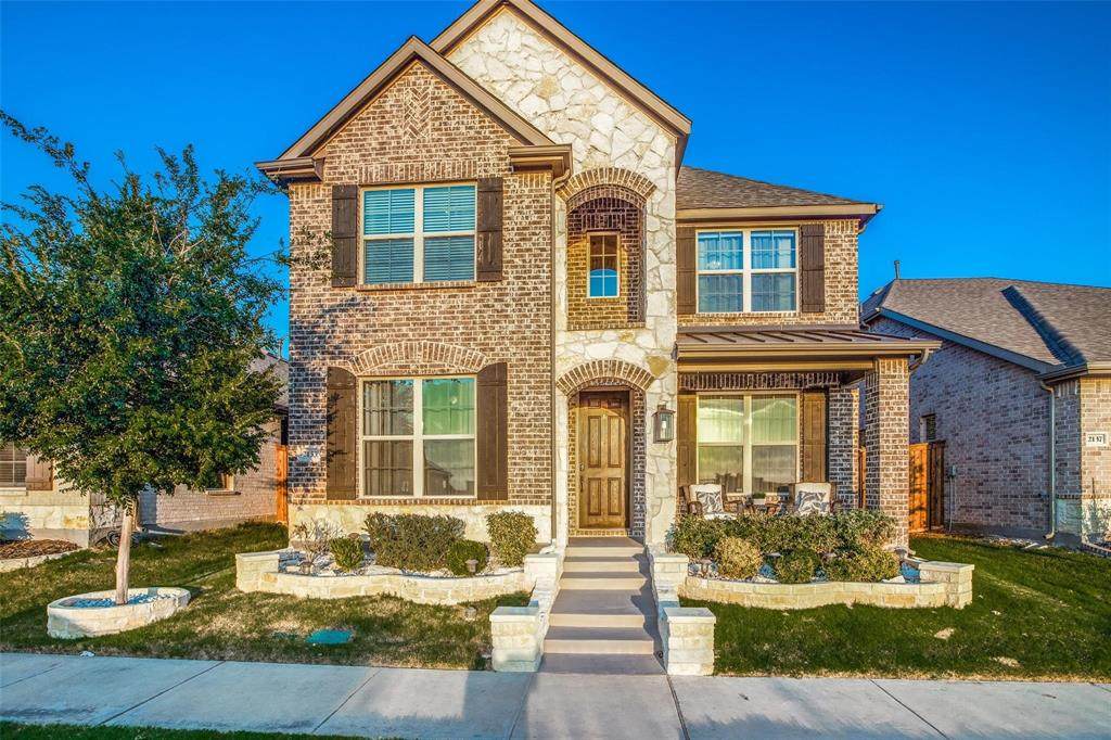 2133 Olivereta Drive - Photo 1