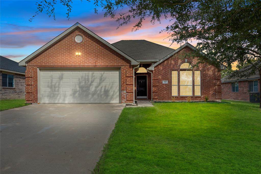 715 Fairview Avenue - Photo 1