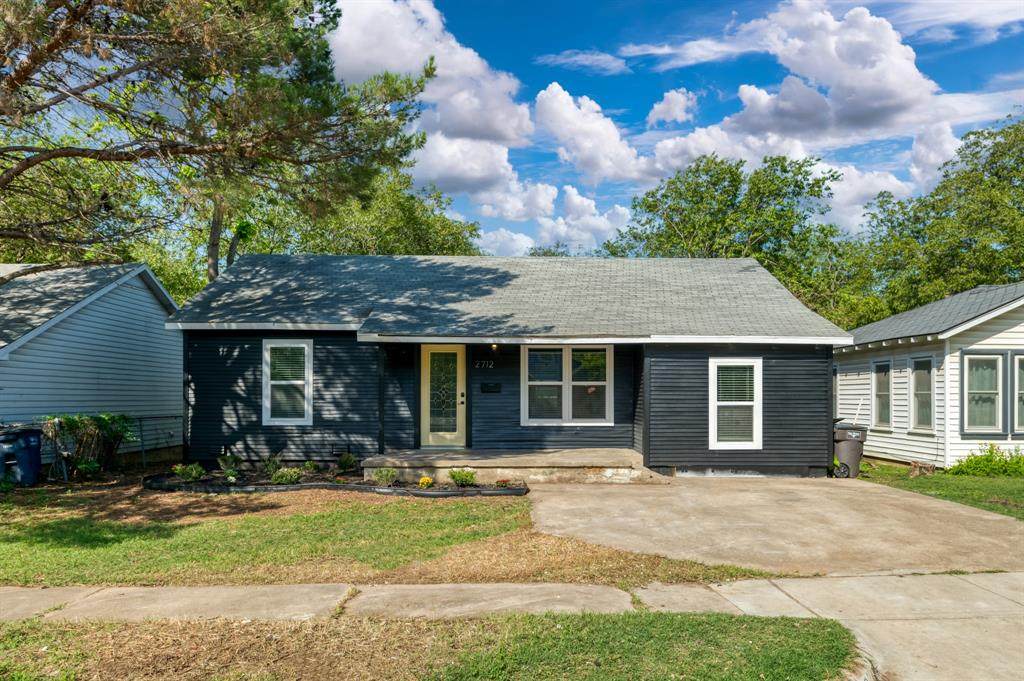 2712 Frazier Avenue - Photo 1