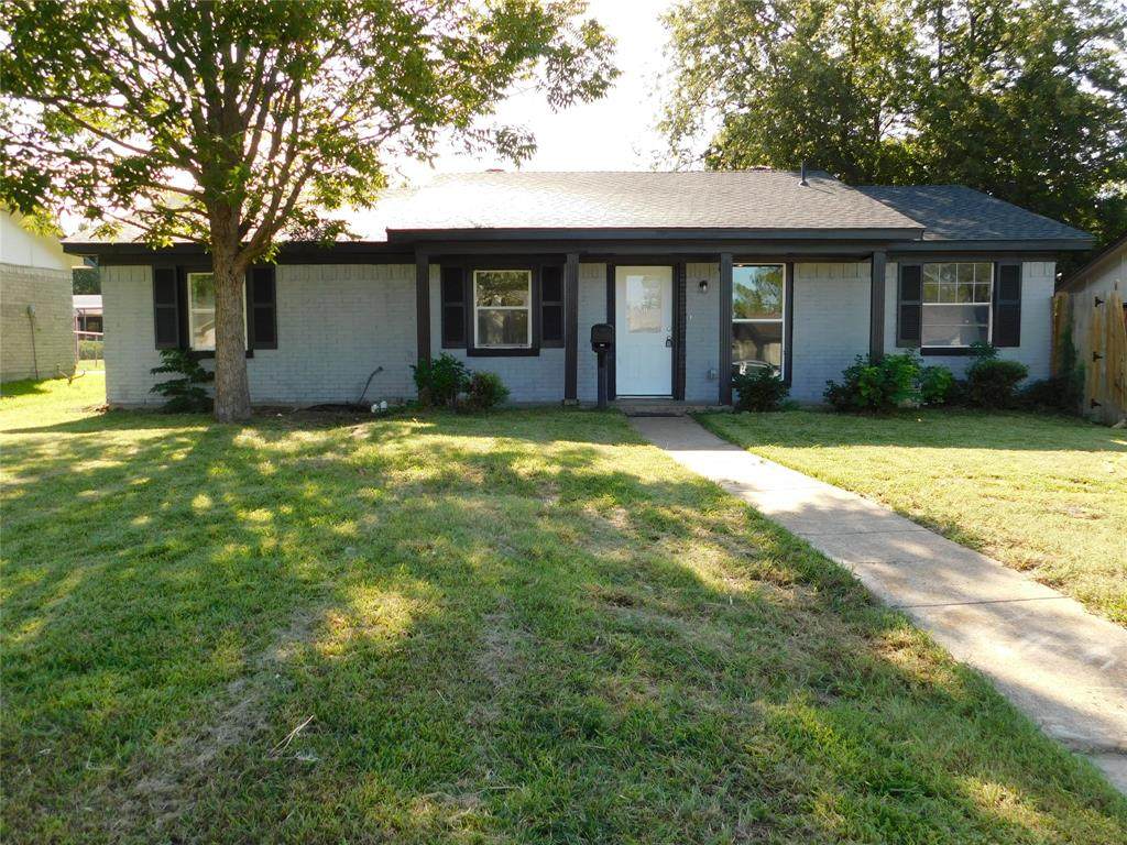 710 Malibu Drive - Photo 1