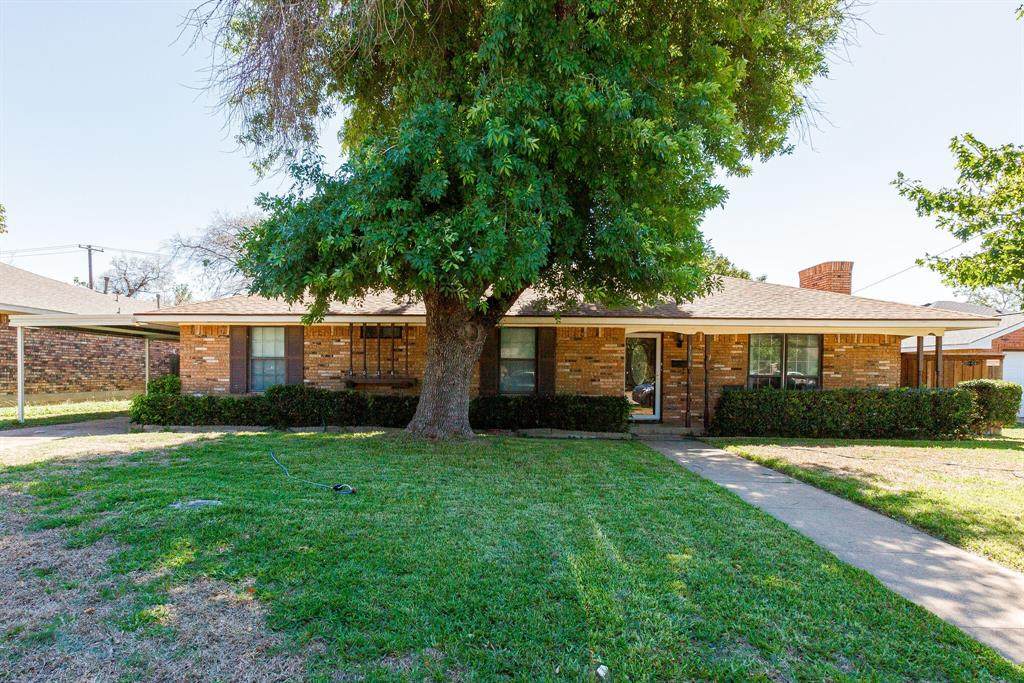 3036 Touraine Drive - Photo 1