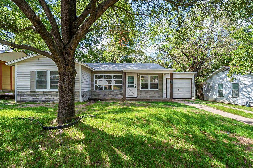 721 23rd Street - Photo 1