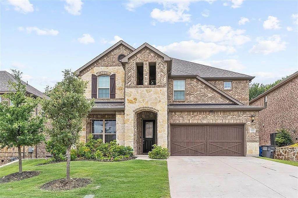 1322 Bailey Lane - Photo 1