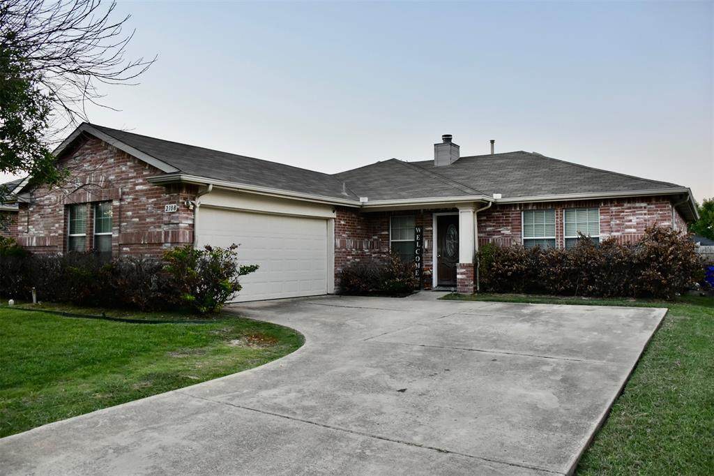 2108 Chisolm Trail - Photo 1