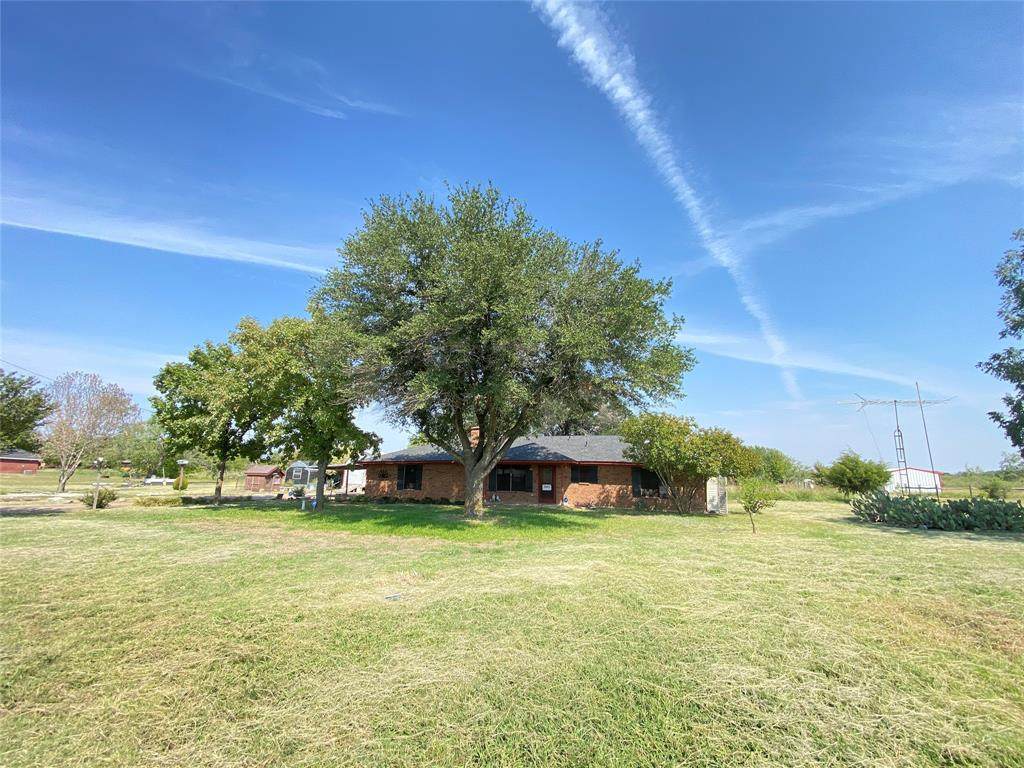 1061 Sunset Drive - Photo 1