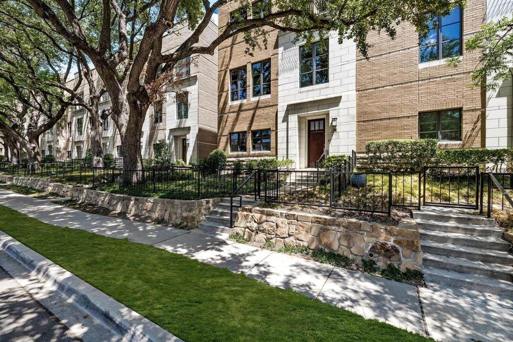 3210 Carlisle Street - Photo 1