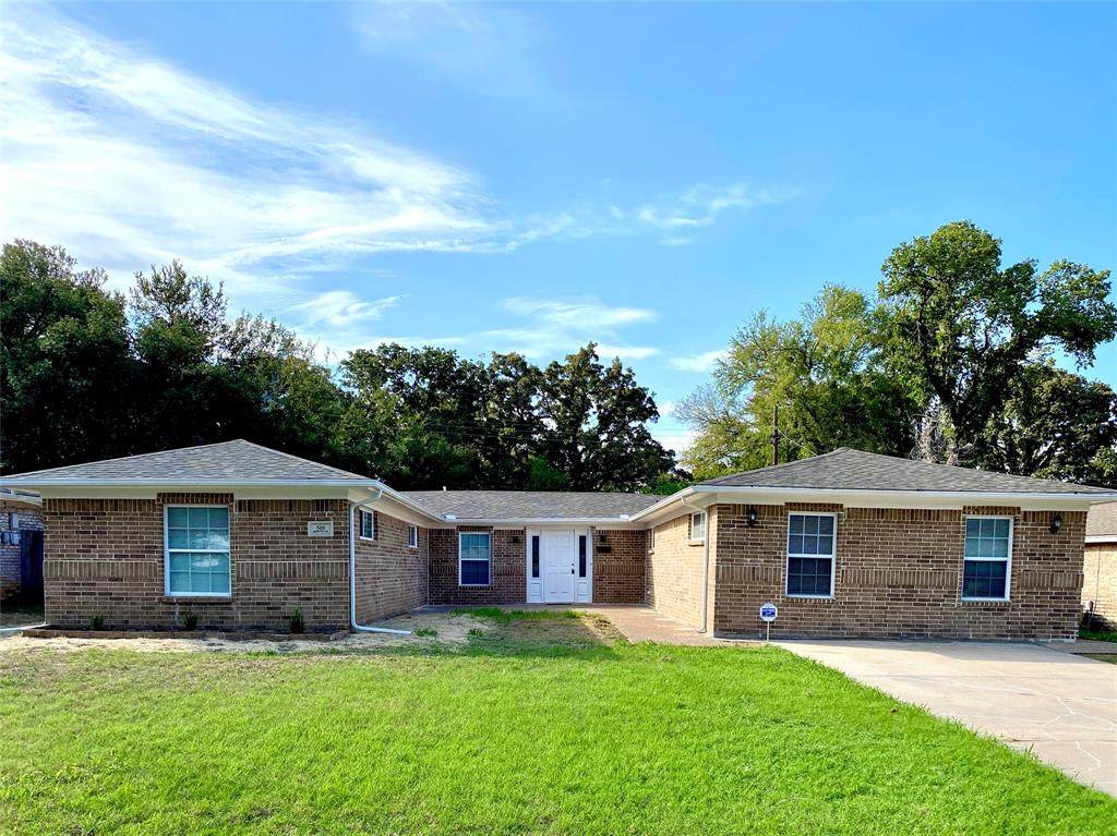 500 Martin Lane - Photo 1