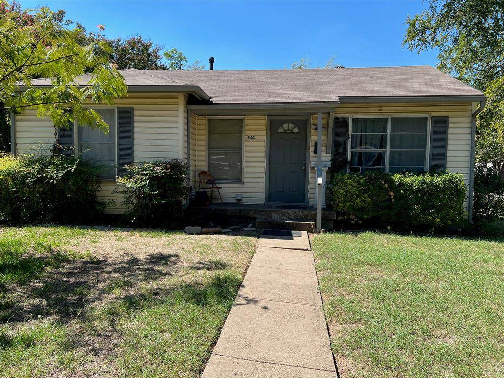 644 Chandler Drive - Photo 1