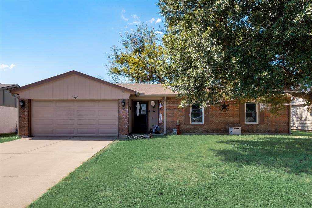 601 Parkview Drive - Photo 1