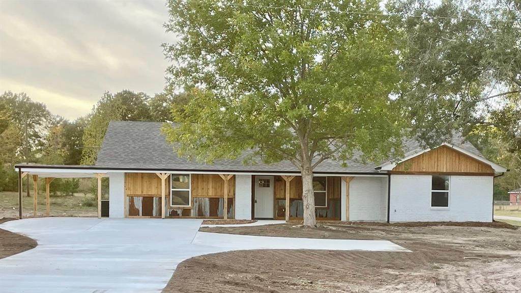 1740 Fm 3053 - Photo 1