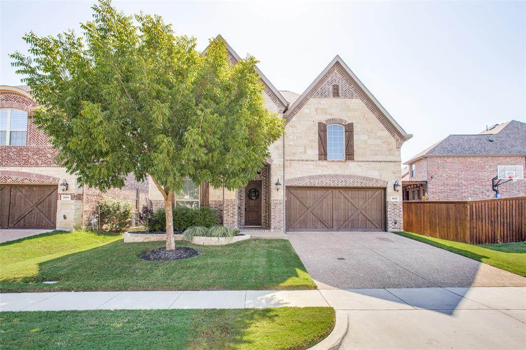 2862 Nottingham Drive - Photo 1