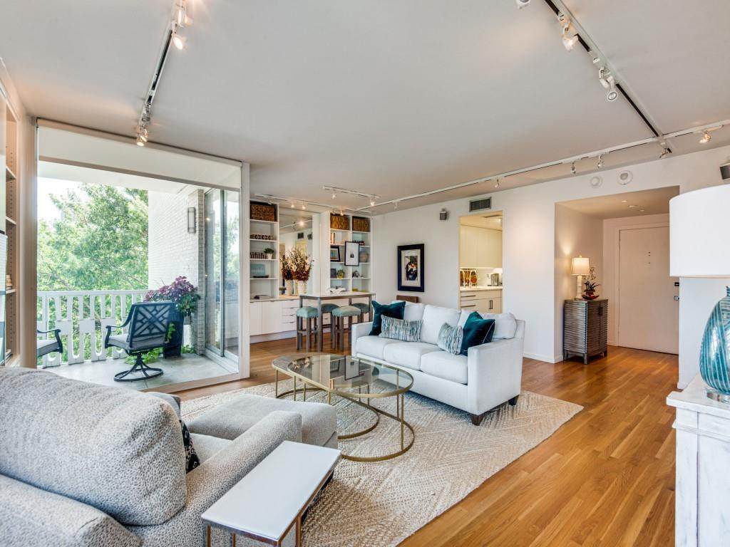 3701 Turtle Creek Boulevard - Photo 1