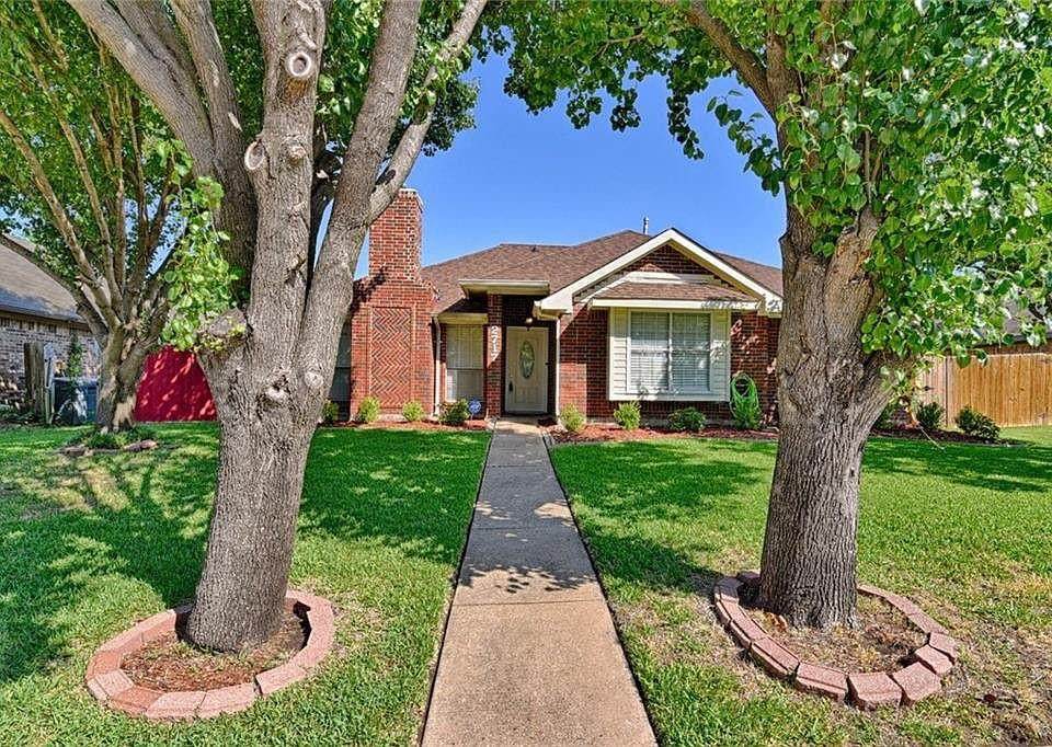 2717 Brushy Creek Trail - Photo 1