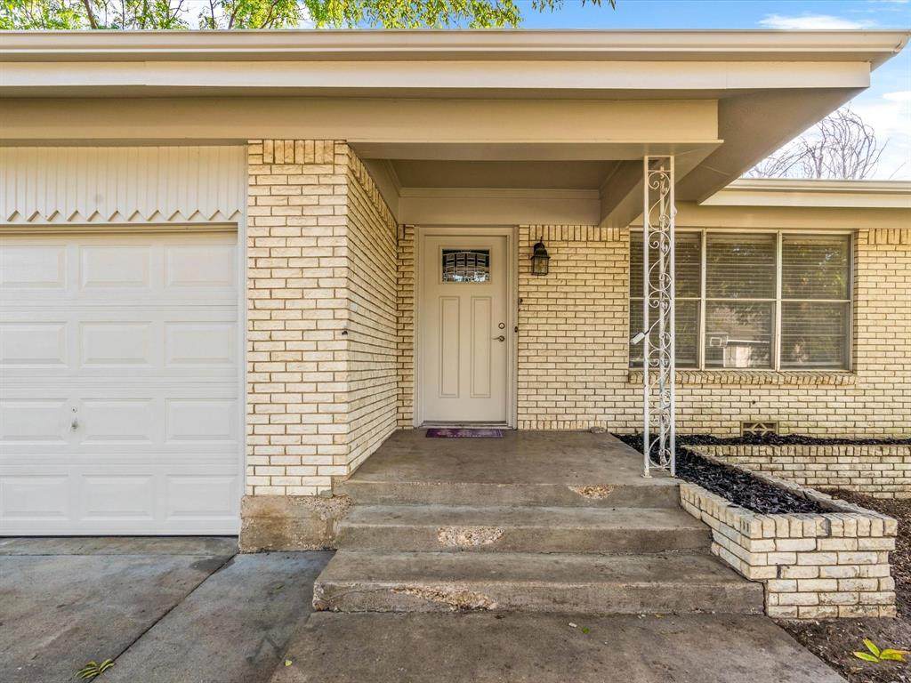 803 Baird Street - Photo 1