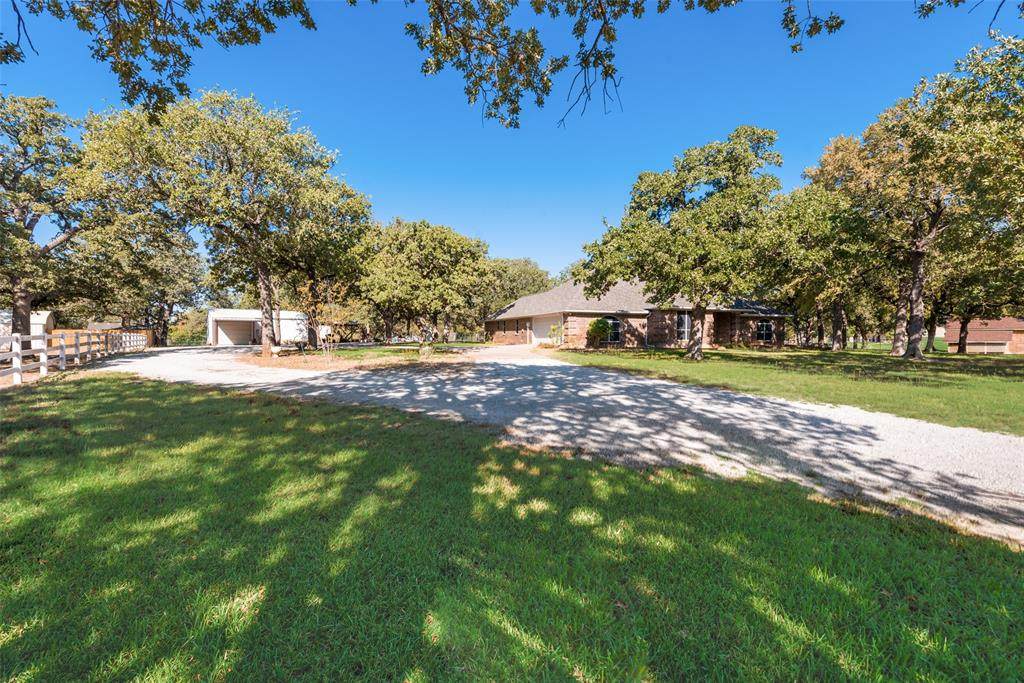 108 Woody Creek Drive - Photo 1