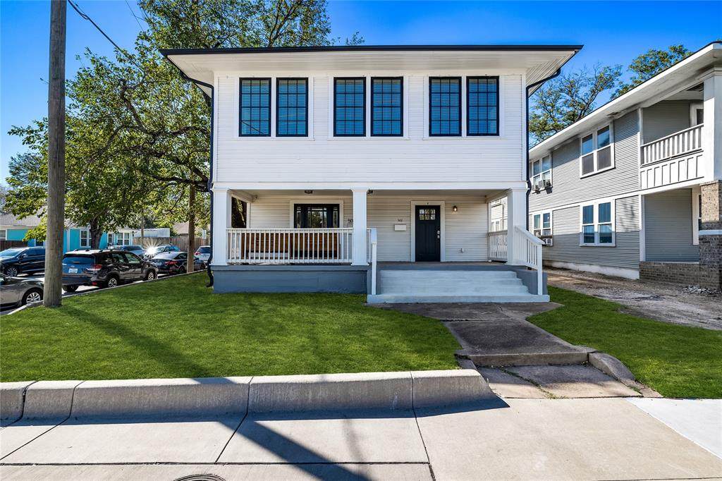 500 7th Street - Photo 1