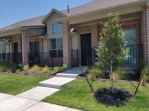 2717 Applewood Way - Photo 1