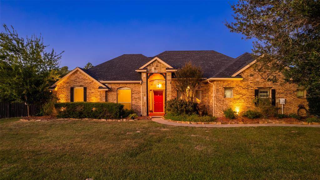 450 Ogletree Lane - Photo 1