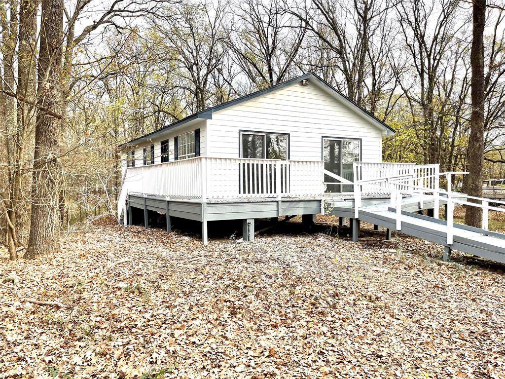 812 Sundance Drive - Photo 1