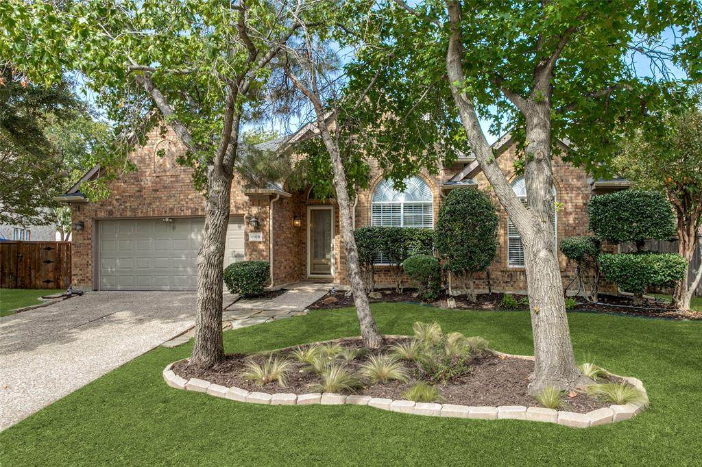 1105 Tanglewood Lane - Photo 1