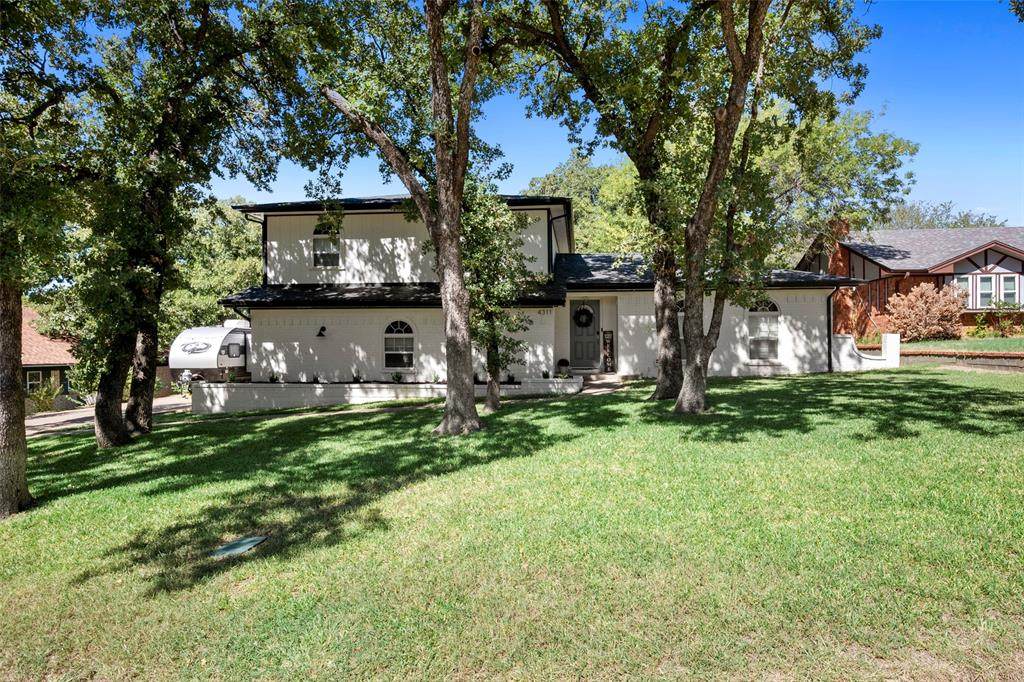 4311 Stella Court - Photo 1