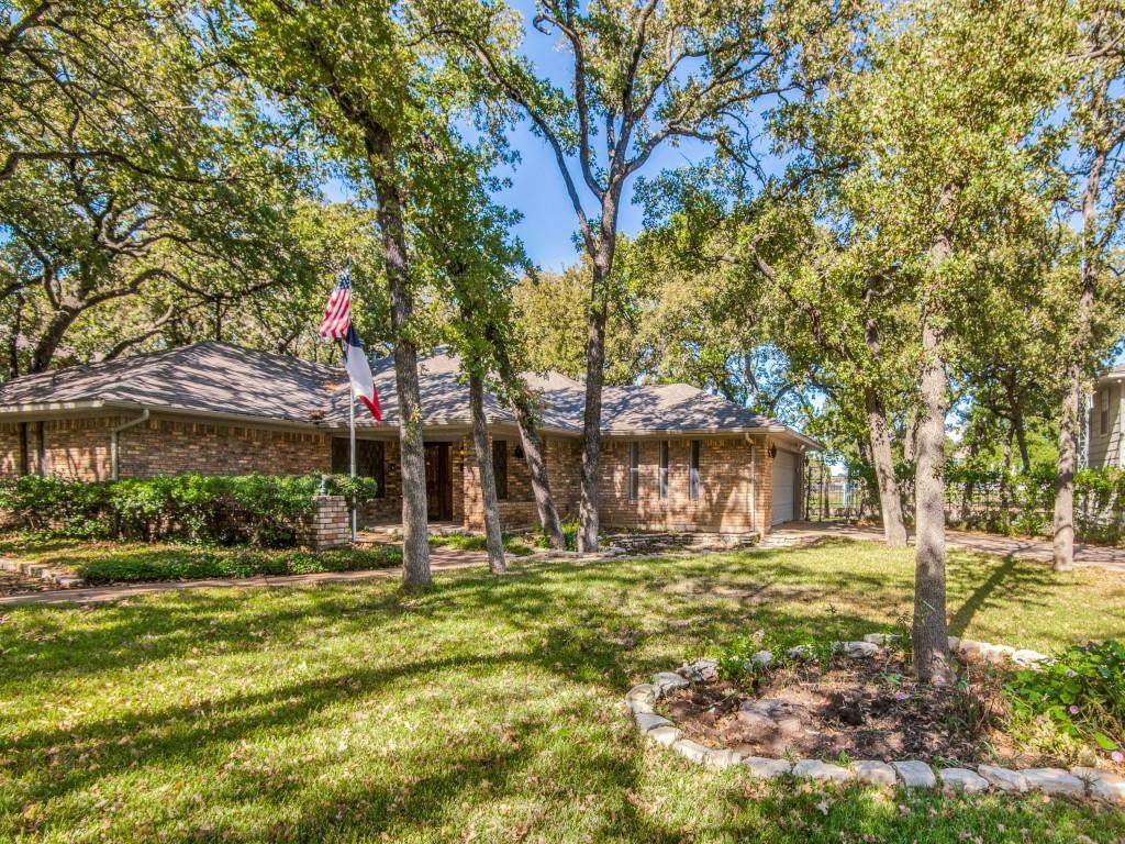 1416 Colony Drive - Photo 1