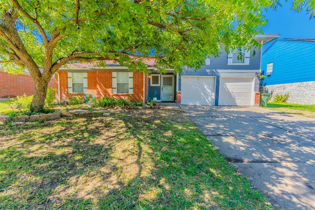 6720 Cherrytree Drive - Photo 1