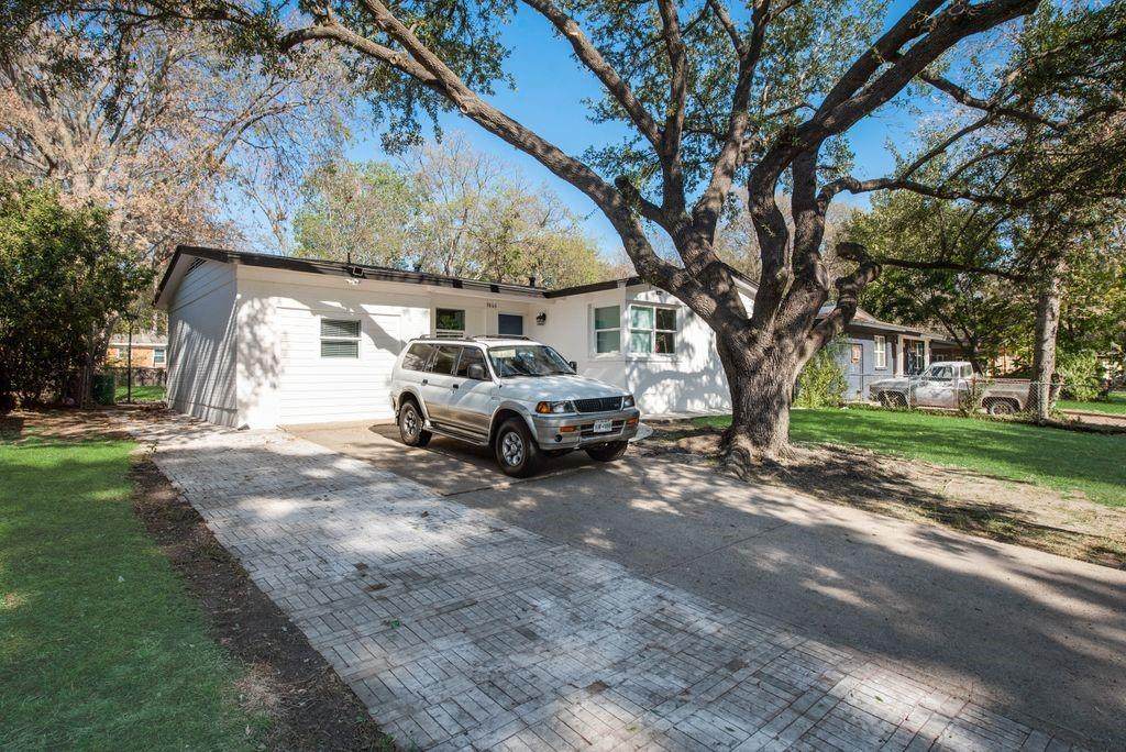 9868 San Lea Drive - Photo 1