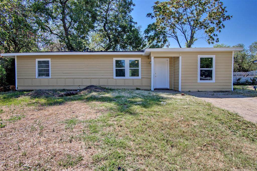 1602 Skylark Drive - Photo 1