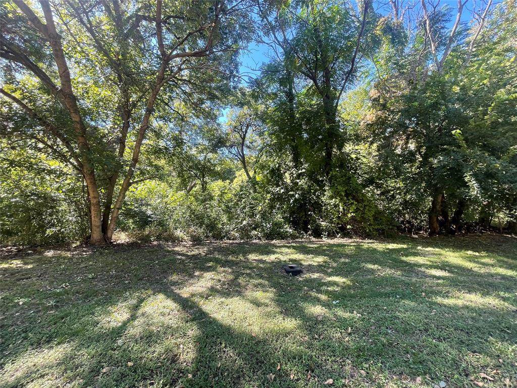 24 Sherwood Court - Photo 1