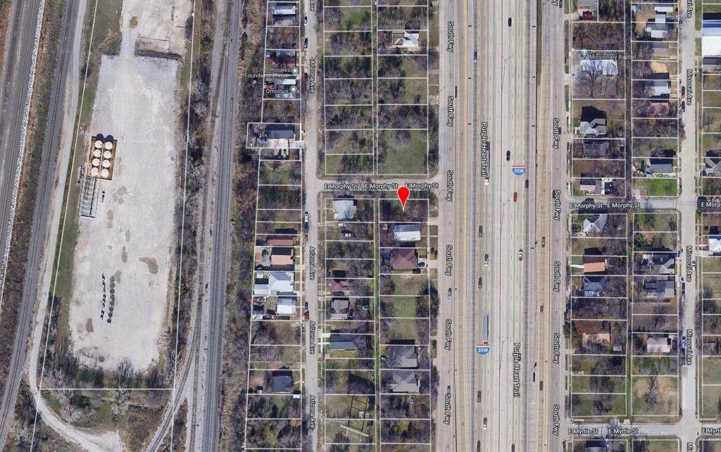 1400 South Freeway - Photo 1