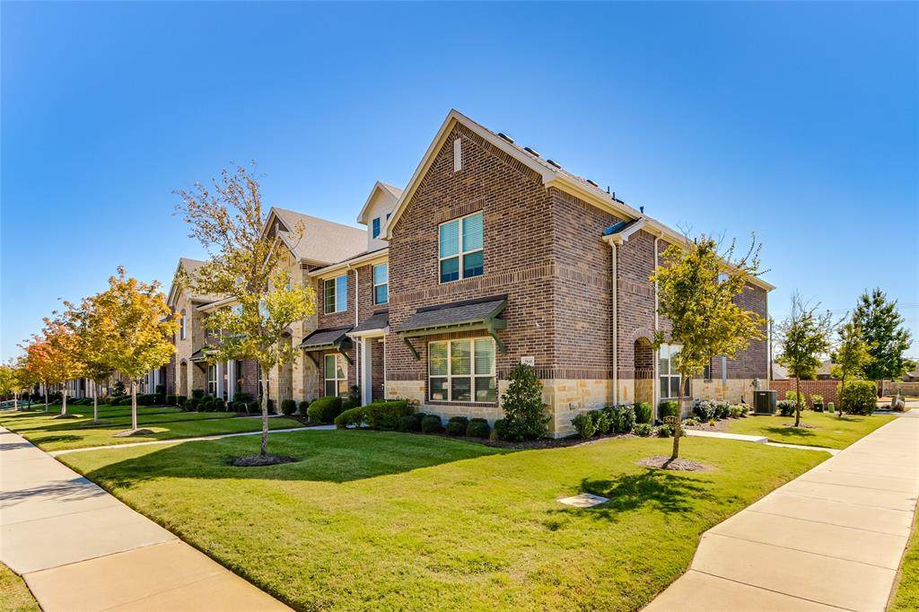 5841 Boulder Way - Photo 1