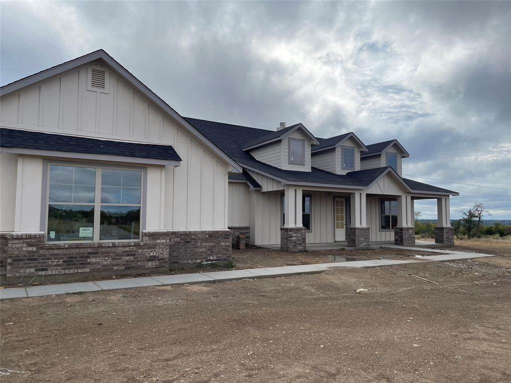 209 Latigo Way - Photo 1