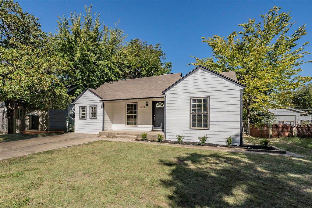 1127 Wilbur Street - Photo 1