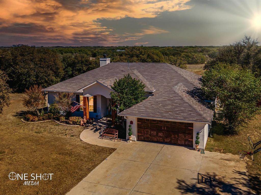 2325 Thomas Drive - Photo 1