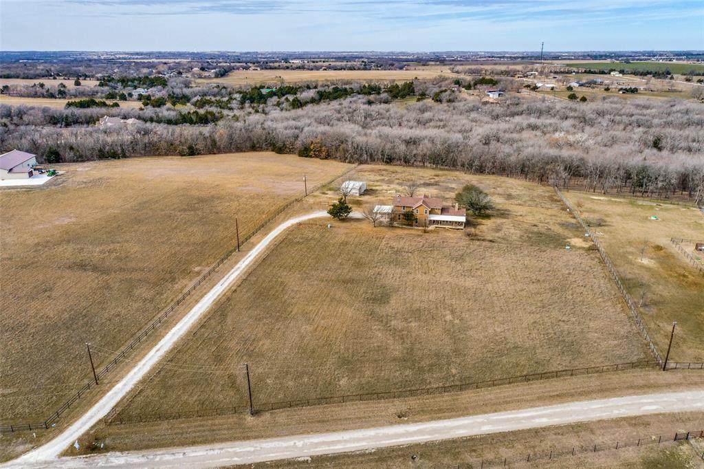 9335 Lake Trail - Photo 1
