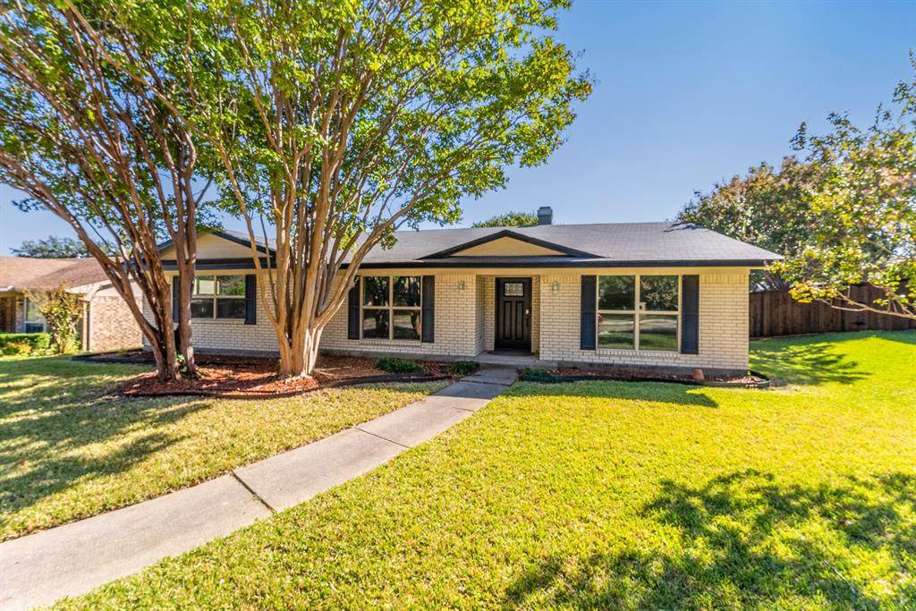 2918 Shadwell Street - Photo 1