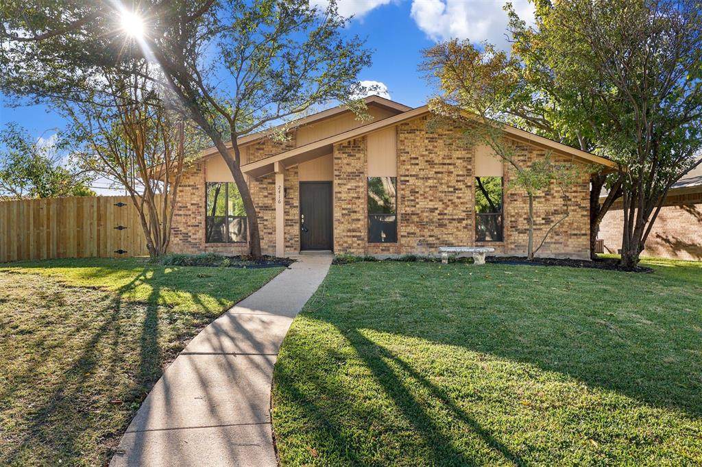 2416 Raintree Court - Photo 1