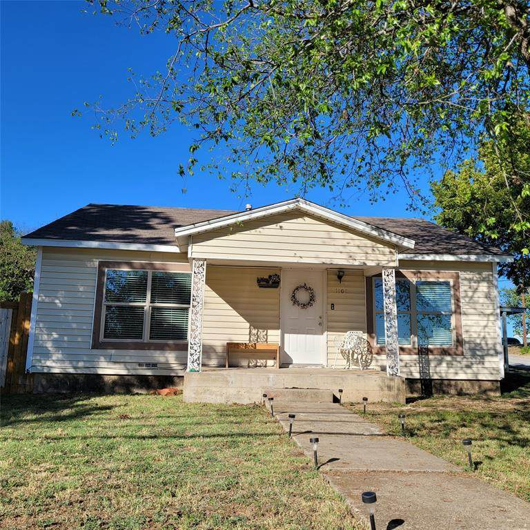 1100 Meadow Park Drive - Photo 1