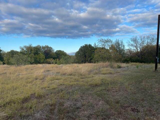 1209 State Highway 174 - Photo 1