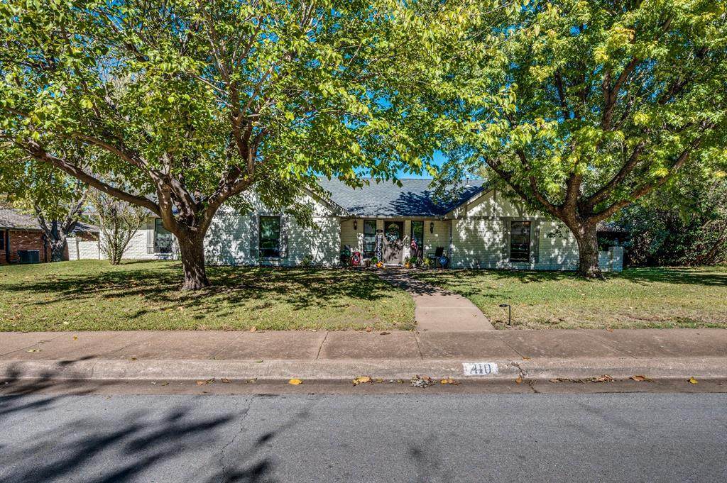 410 Stiles Drive - Photo 1